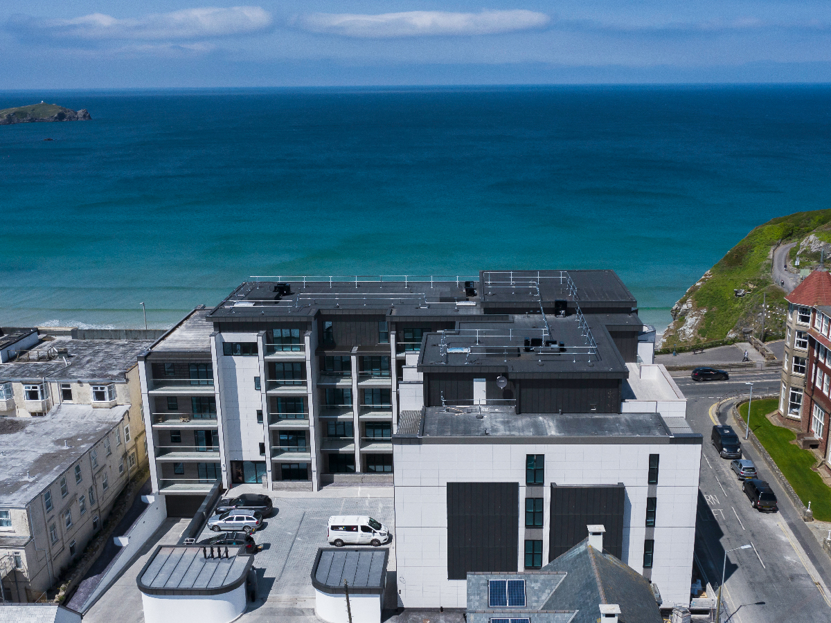 Stephens and Stephens Developers Cornwall UK Property Awards Winner 2022-2023_Cliff Edge-01